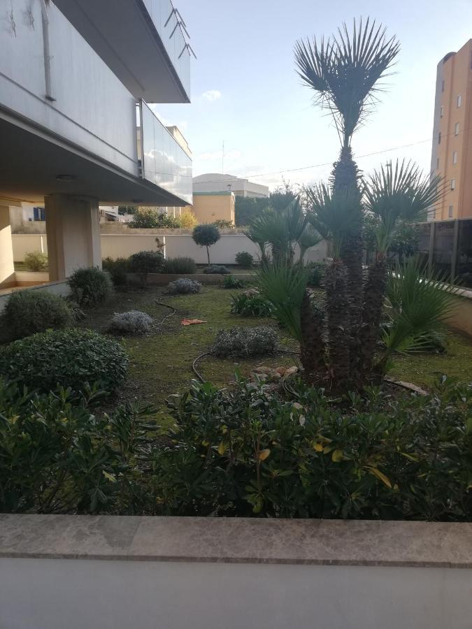 Levante Waterfront Bari Buitenkant foto